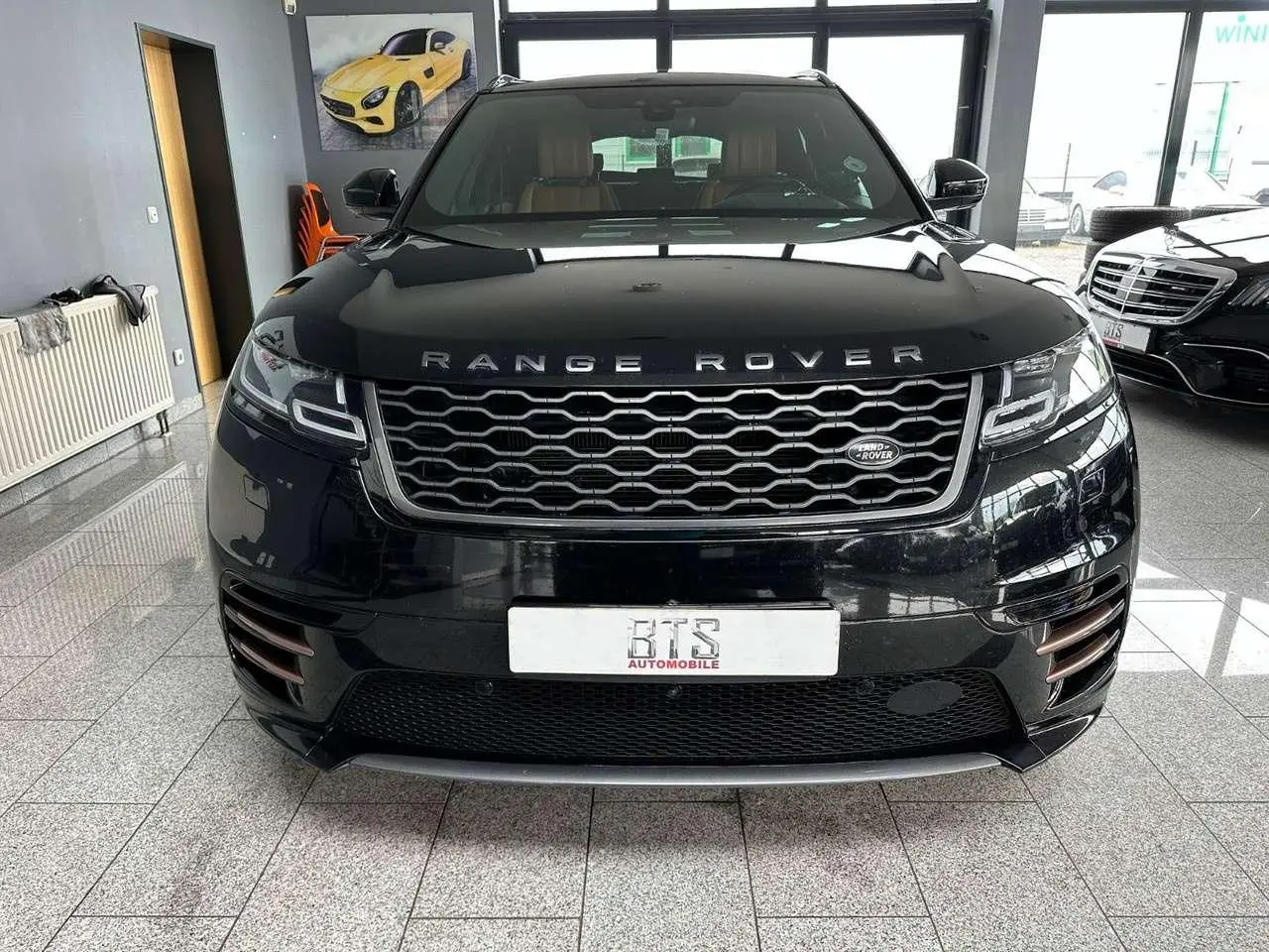 Photo 1 : Land Rover Range Rover Velar 2017 Diesel