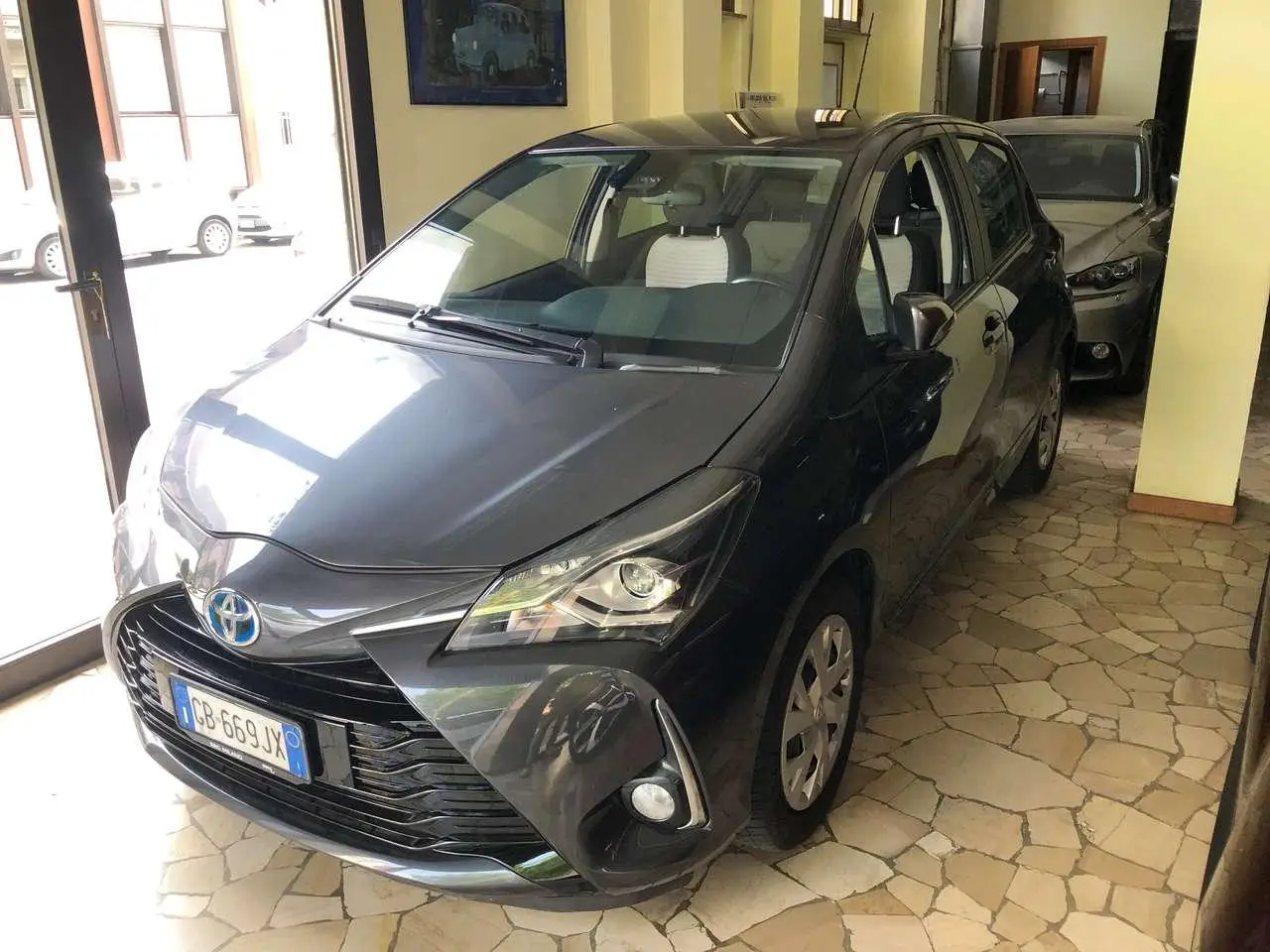 Photo 1 : Toyota Yaris 2020 Essence