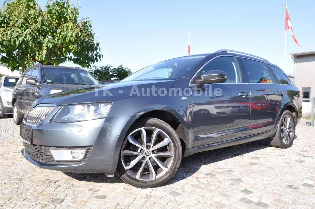 Photo 1 : Skoda Octavia 2015 Petrol