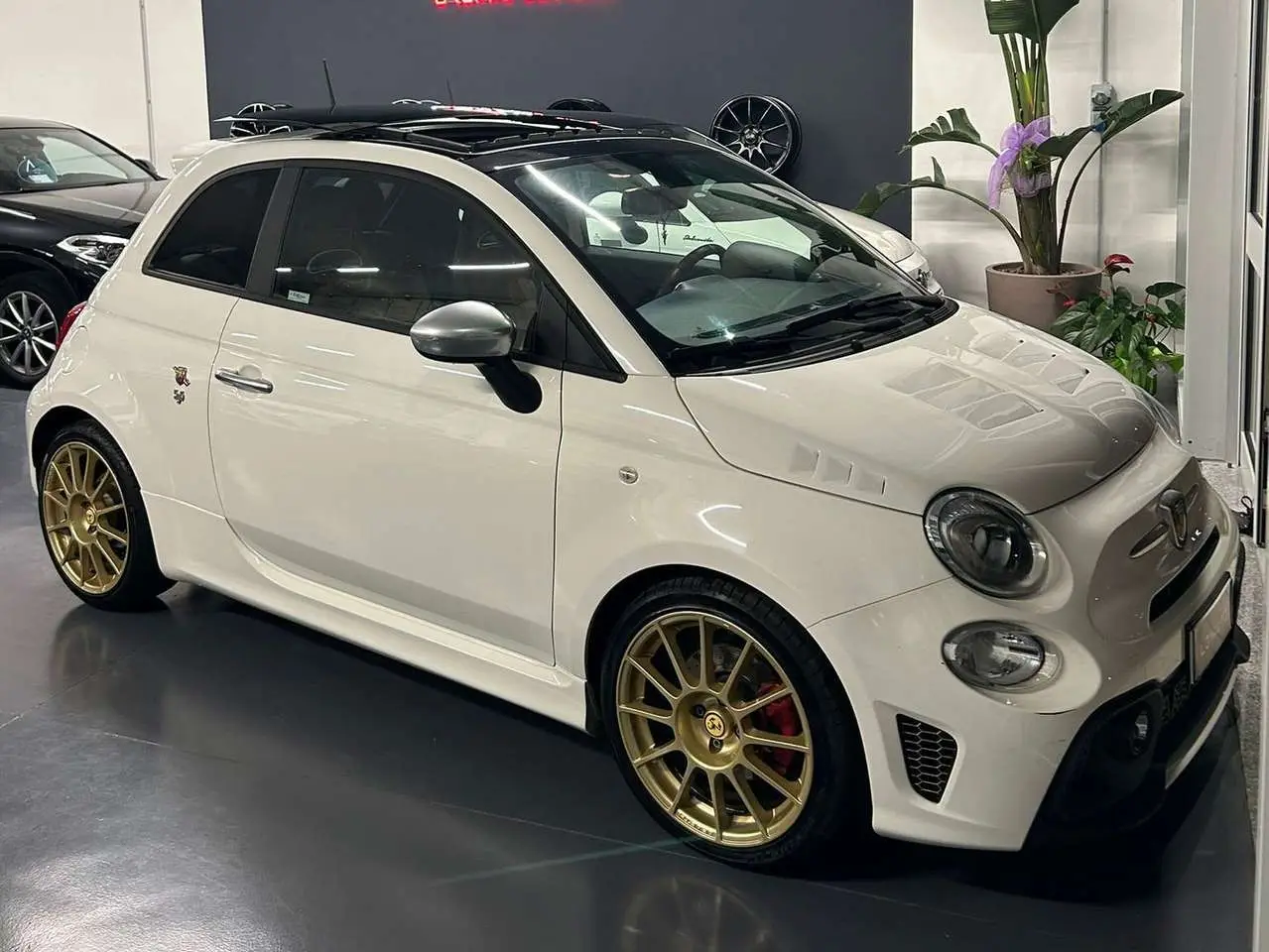 Photo 1 : Abarth 595 2018 Essence