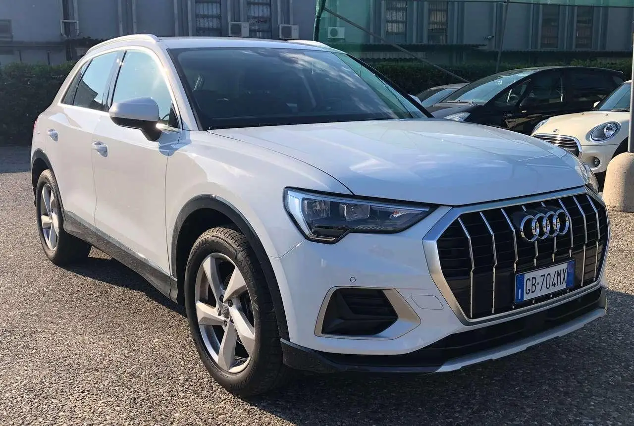 Photo 1 : Audi Q3 2020 Diesel