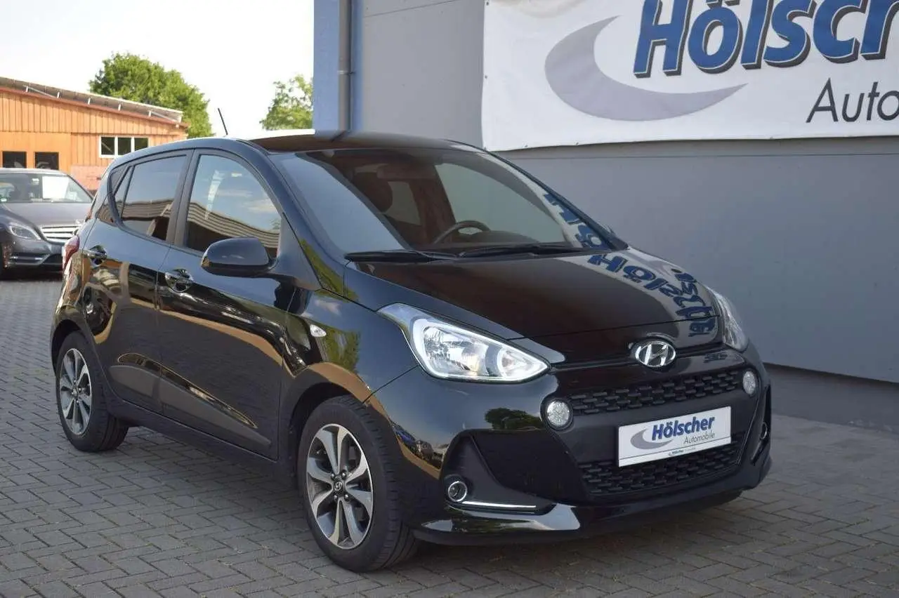 Photo 1 : Hyundai I10 2019 Essence