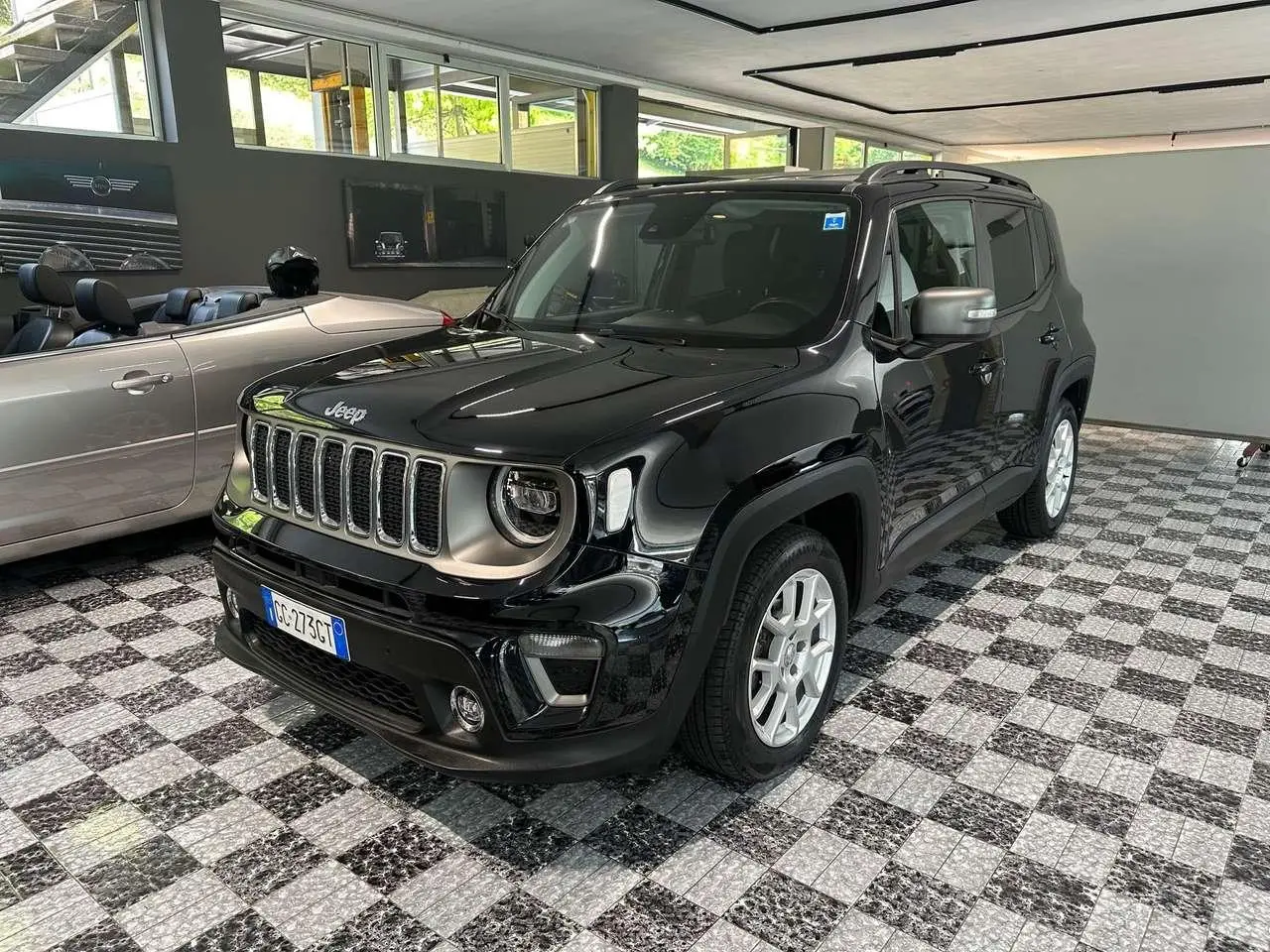 Photo 1 : Jeep Renegade 2020 Petrol