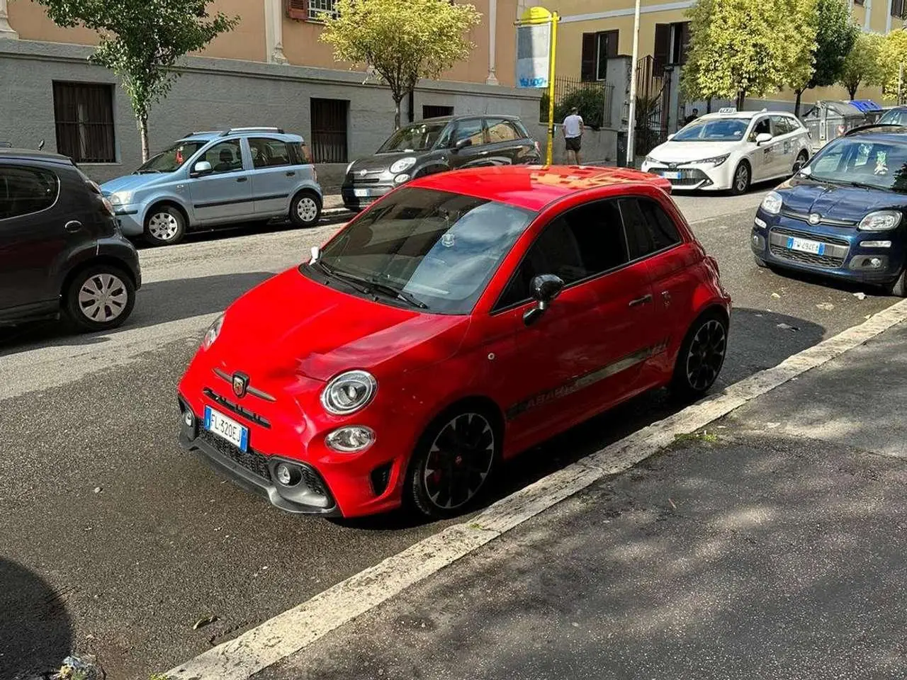 Photo 1 : Abarth 595 2017 Petrol