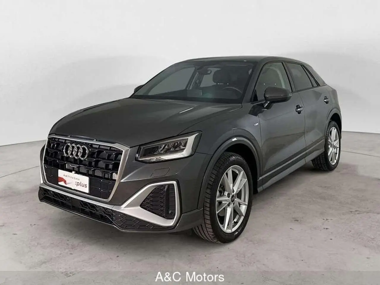 Photo 1 : Audi Q2 2023 Diesel