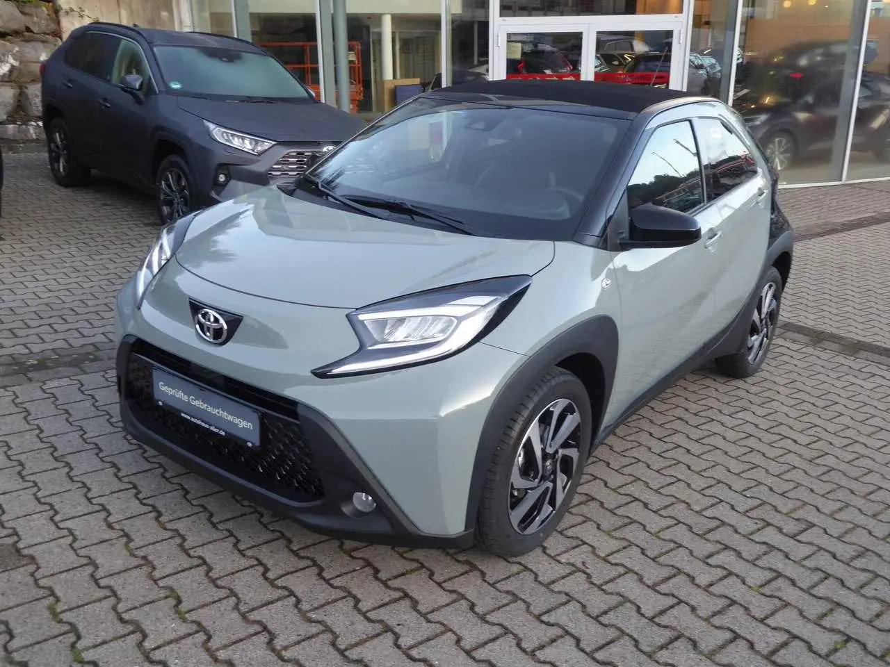 Photo 1 : Toyota Aygo X 2024 Essence