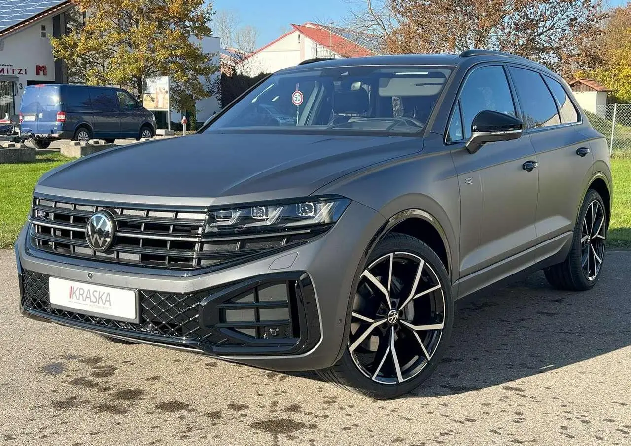 Photo 1 : Volkswagen Touareg 2024 Diesel