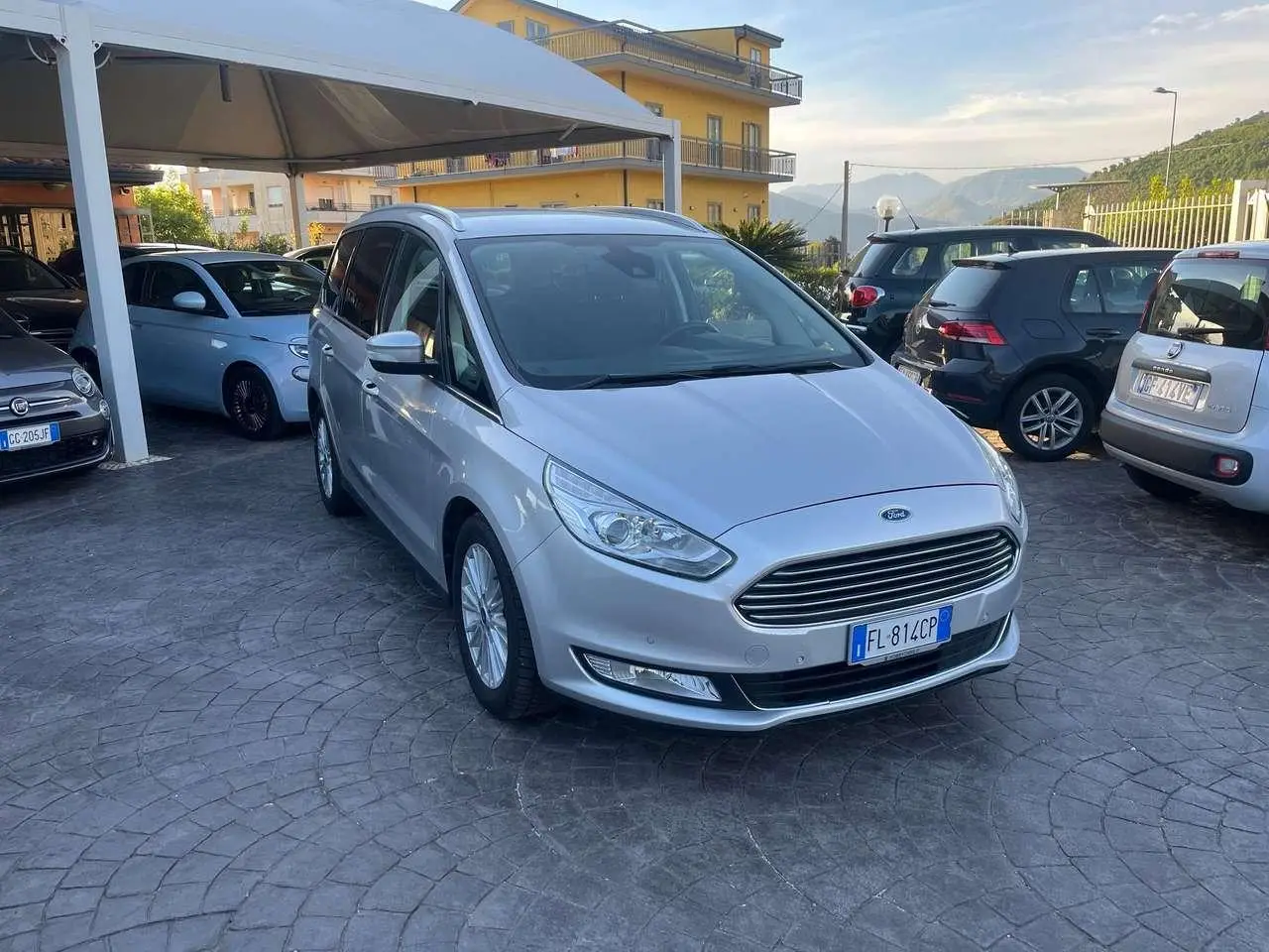 Photo 1 : Ford Galaxy 2017 Diesel