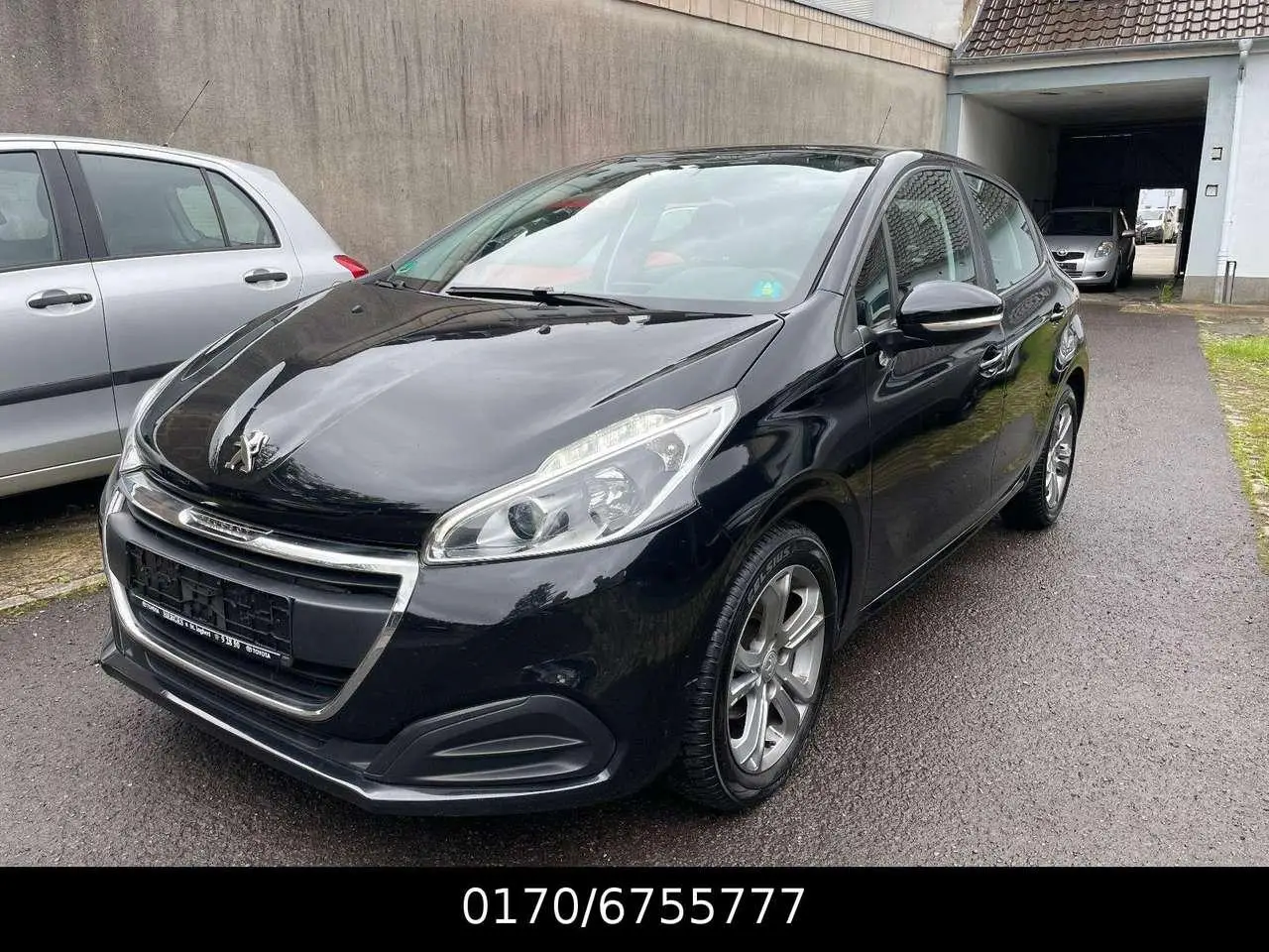 Photo 1 : Peugeot 208 2018 Petrol