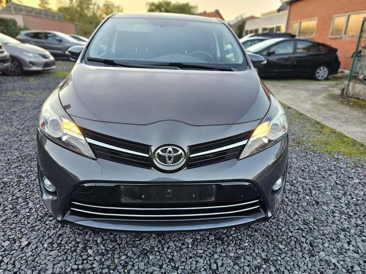 Photo 1 : Toyota Verso 2016 Diesel