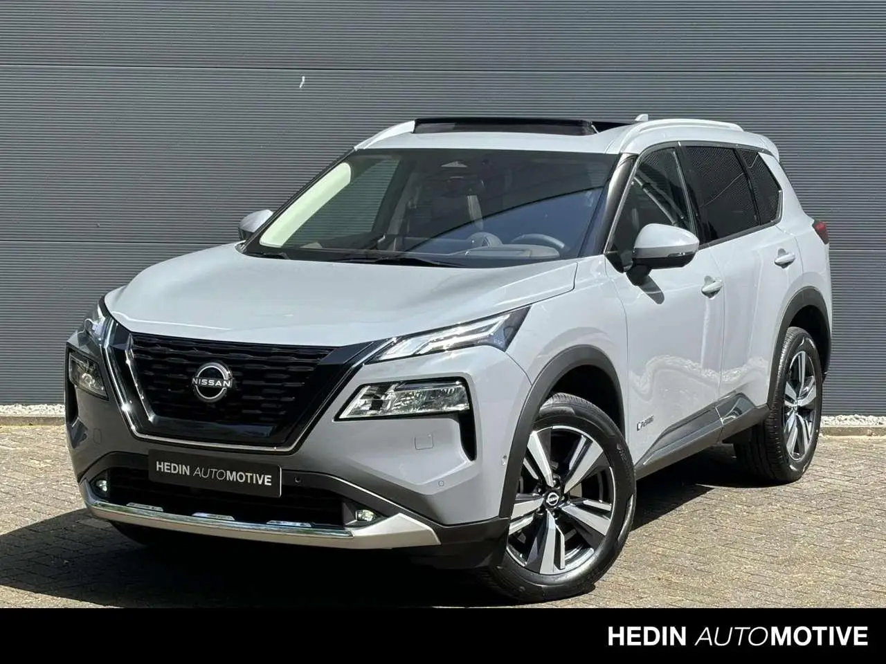 Photo 1 : Nissan X-trail 2024 Essence