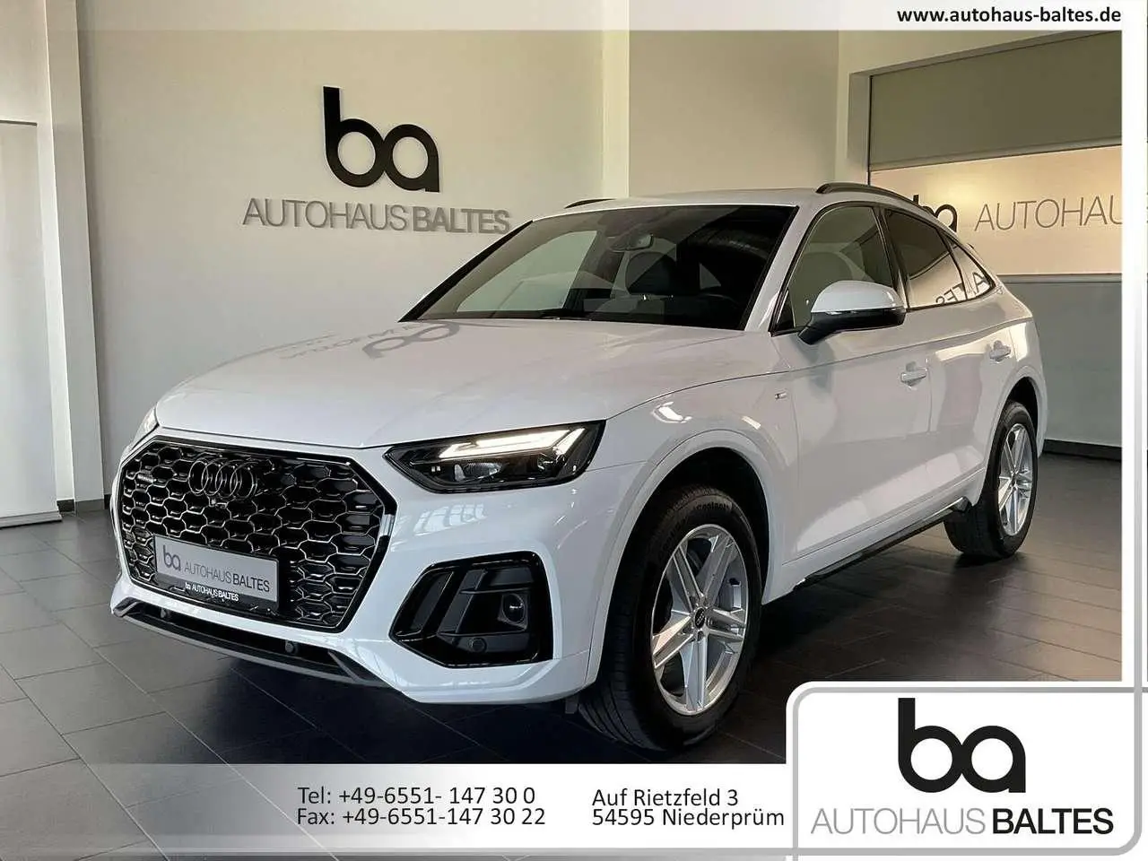 Photo 1 : Audi Q5 2023 Petrol