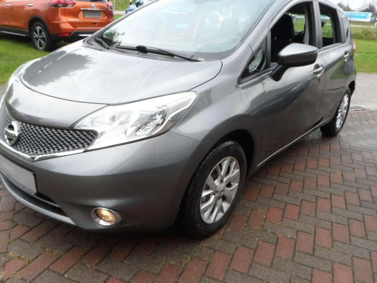 Photo 1 : Nissan Note 2015 Petrol