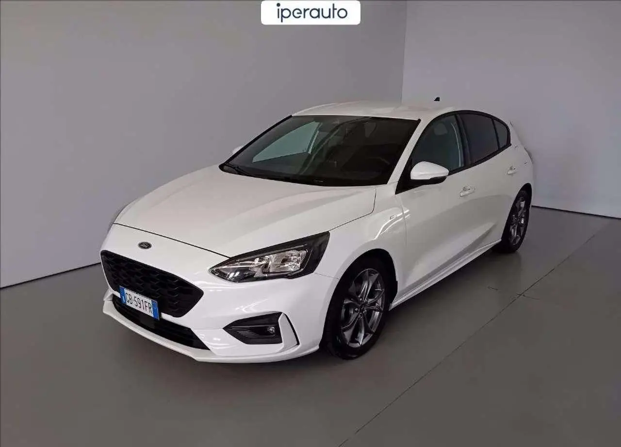 Photo 1 : Ford Focus 2020 Diesel