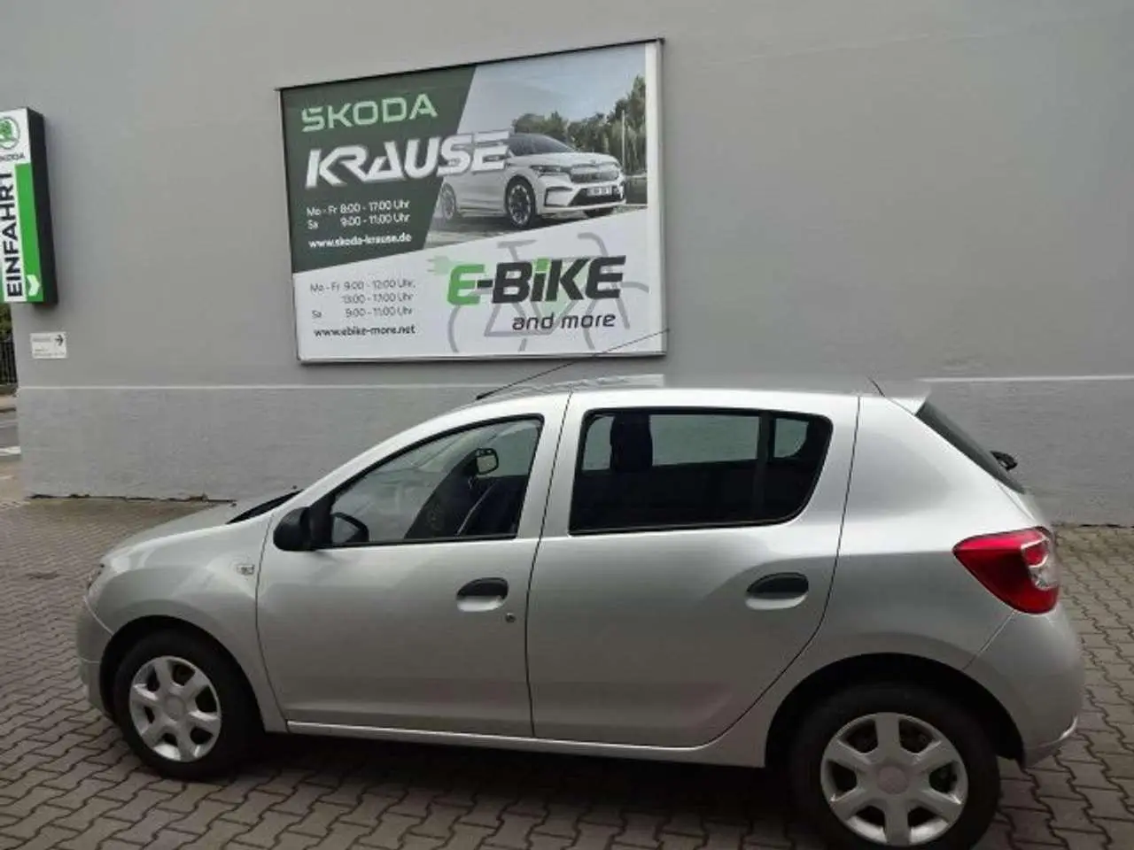 Photo 1 : Dacia Sandero 2016 LPG