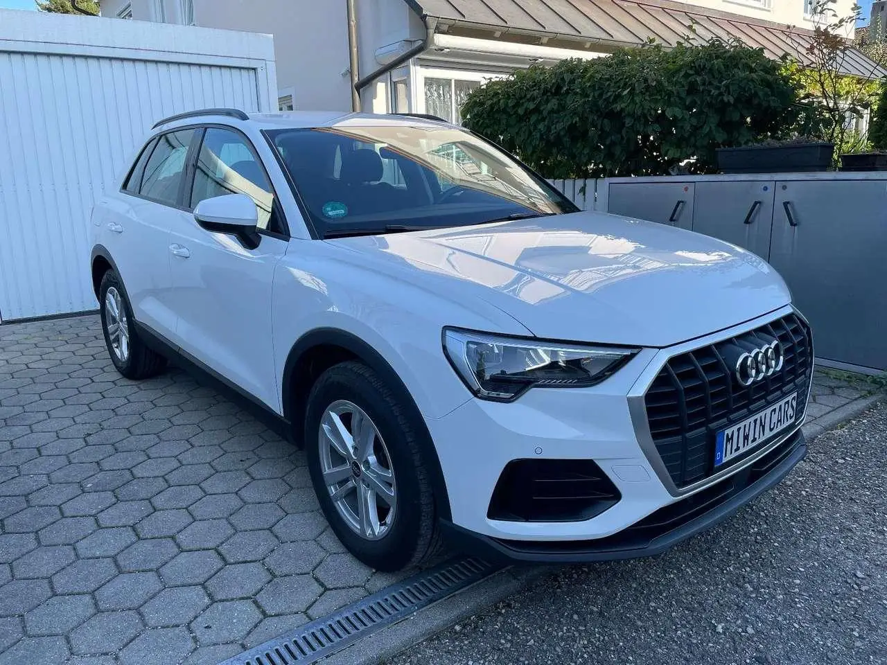 Photo 1 : Audi Q3 2021 Diesel