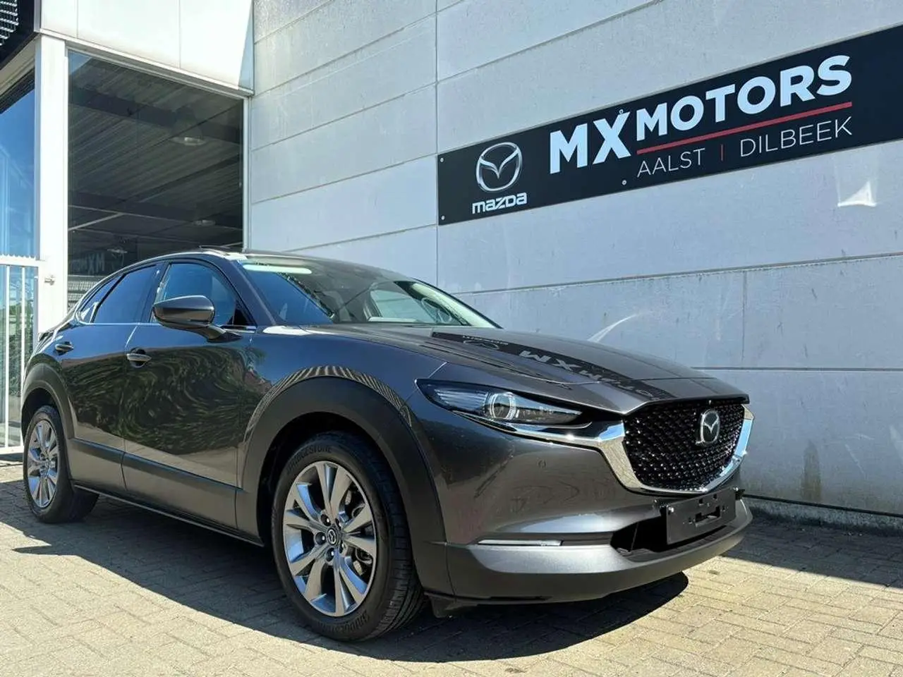 Photo 1 : Mazda Cx-30 2023 Hybride