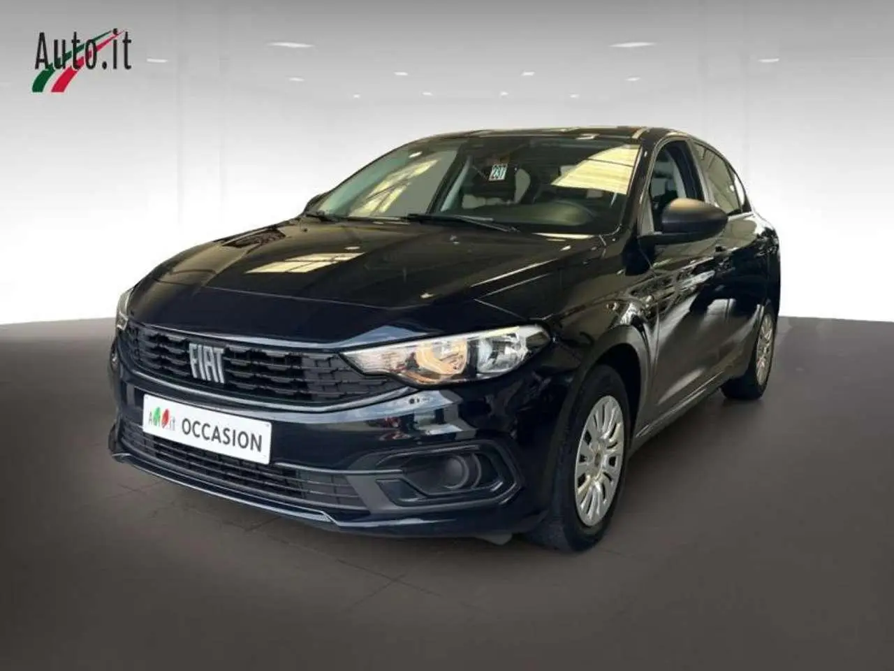 Photo 1 : Fiat Tipo 2021 Petrol