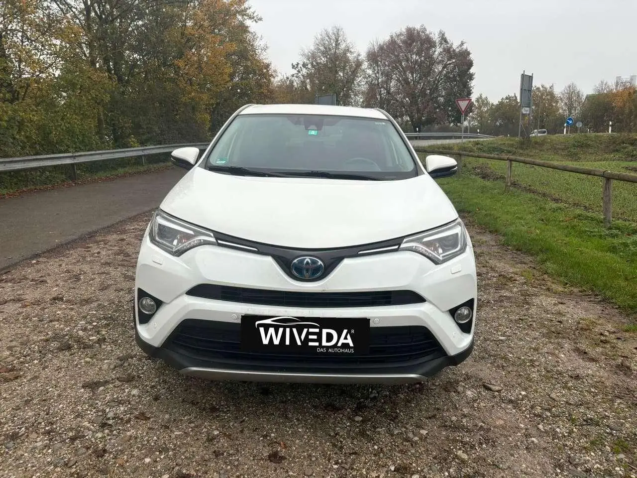 Photo 1 : Toyota Rav4 2018 Hybrid