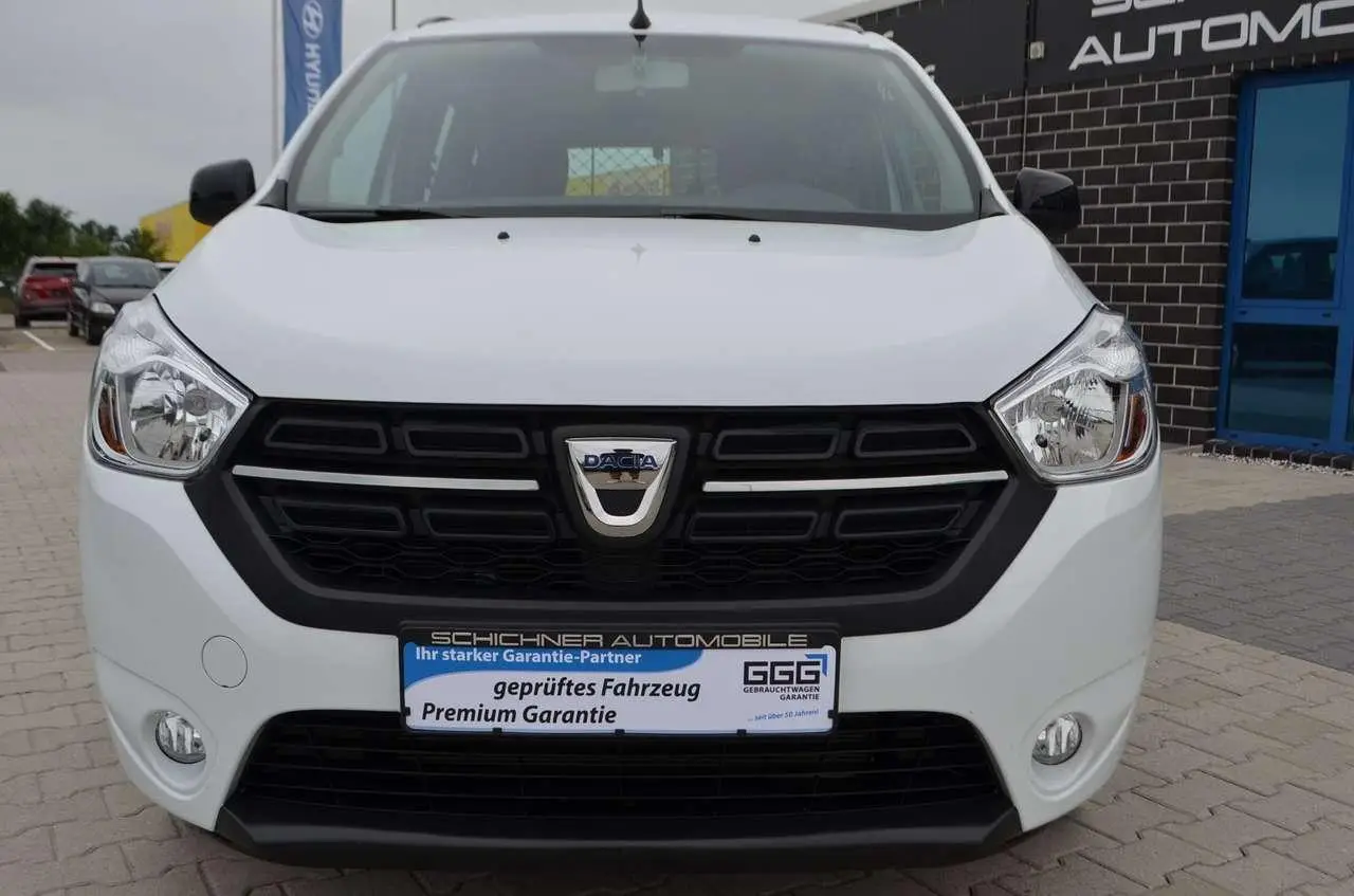 Photo 1 : Dacia Lodgy 2021 Essence