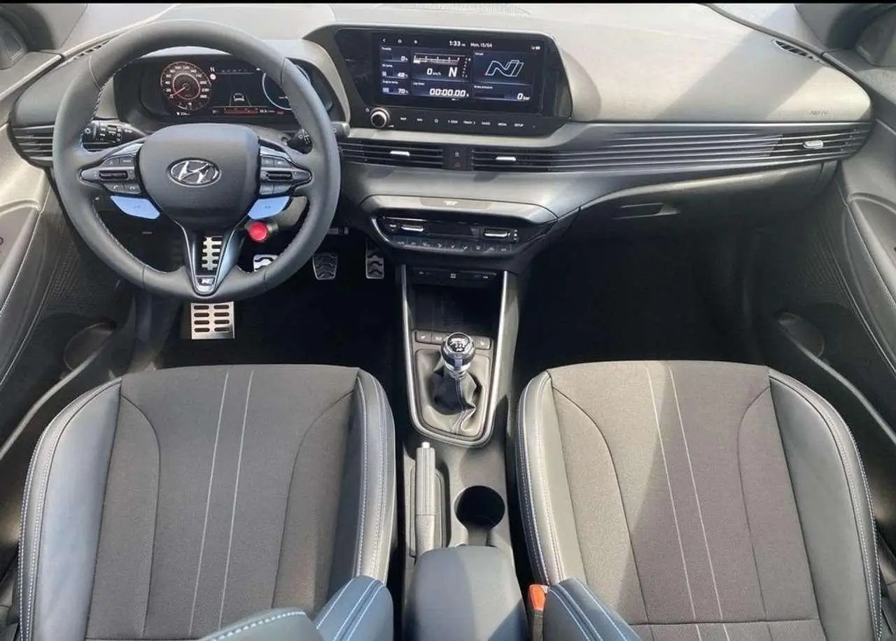 Photo 1 : Hyundai I20 2024 Petrol