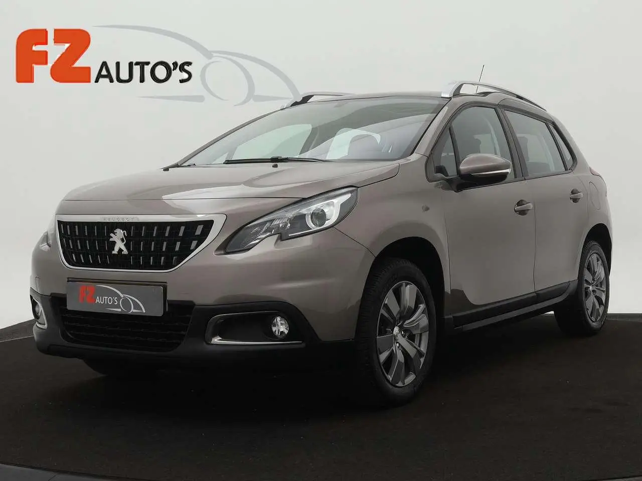 Photo 1 : Peugeot 2008 2017 Petrol