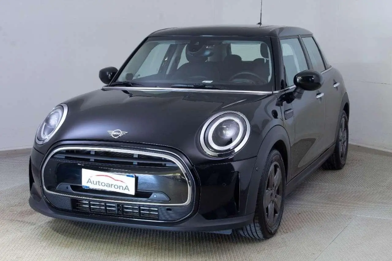 Photo 1 : Mini Cooper 2023 Petrol