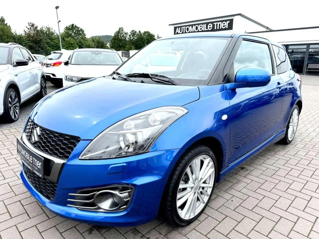 Photo 1 : Suzuki Swift 2017 Petrol