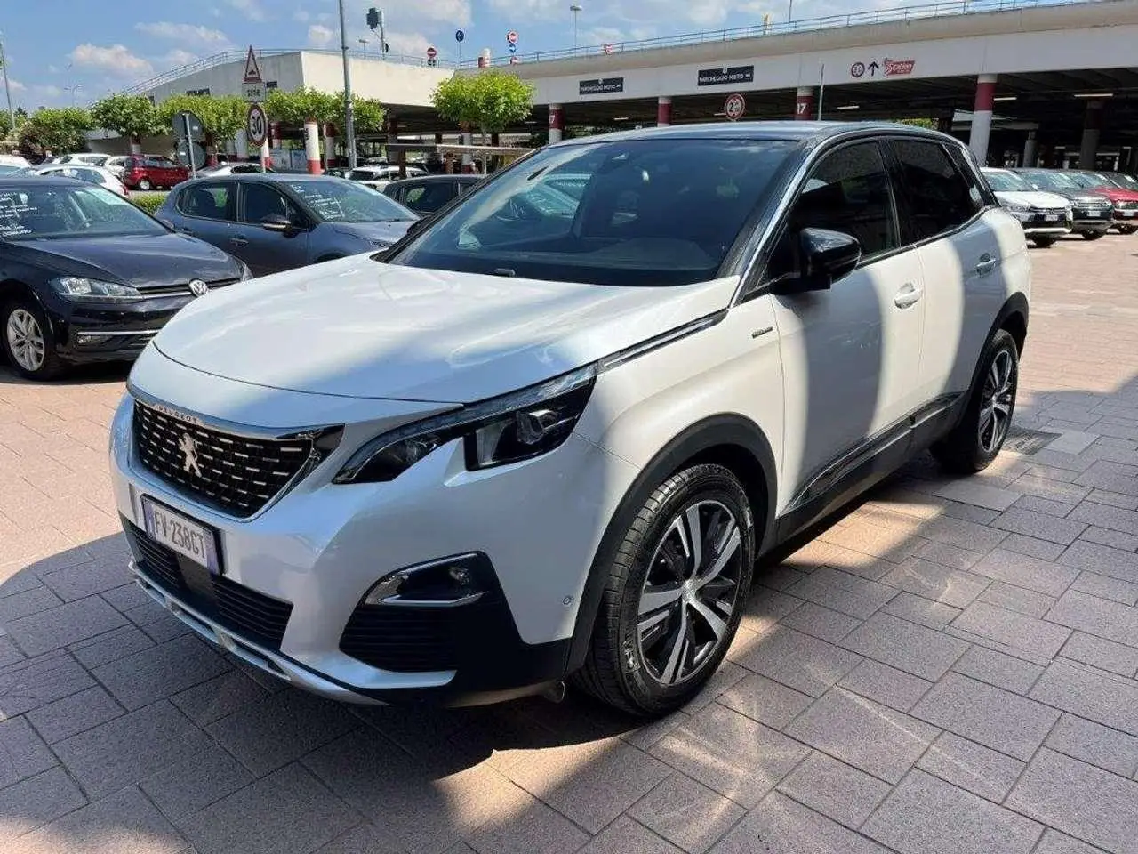 Photo 1 : Peugeot 3008 2019 Diesel