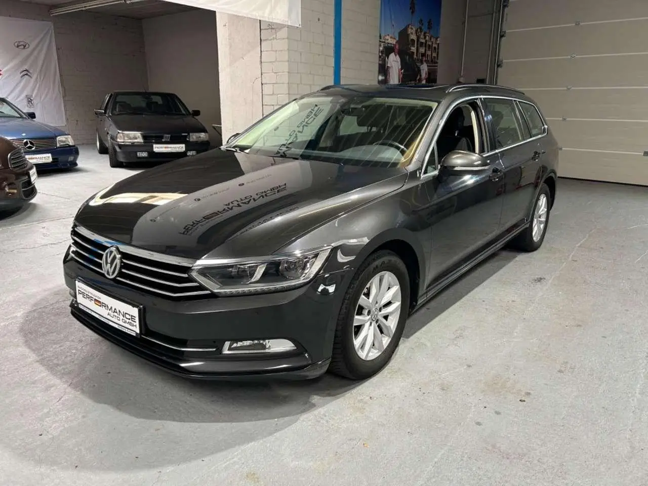 Photo 1 : Volkswagen Passat 2017 Petrol