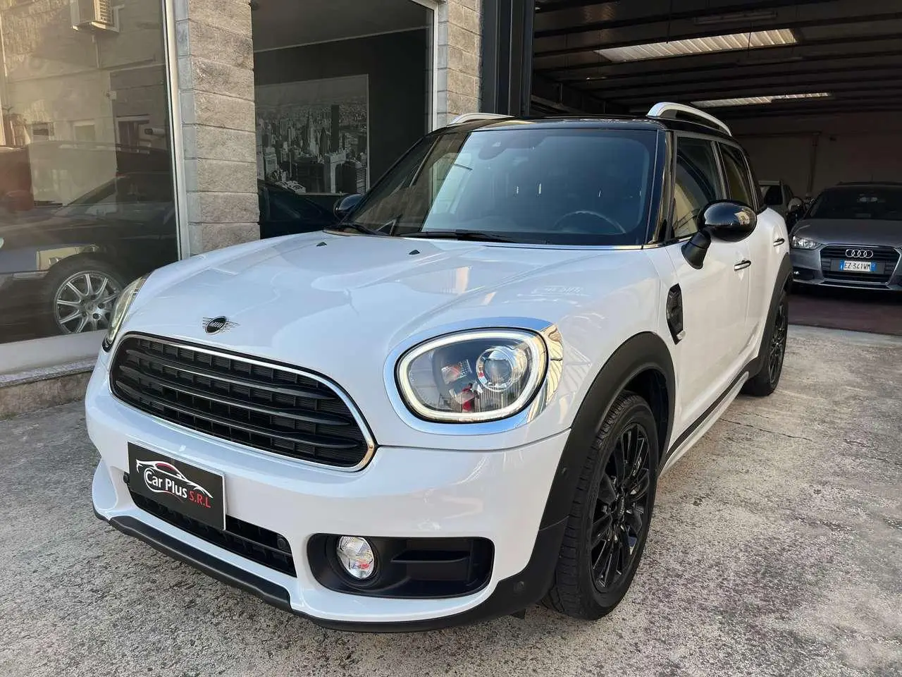 Photo 1 : Mini Cooper 2019 Diesel