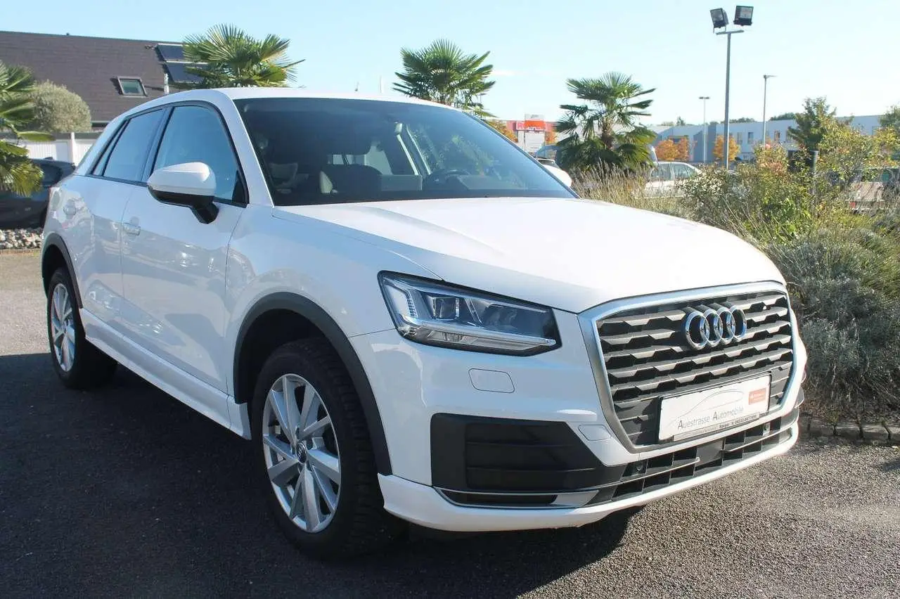 Photo 1 : Audi Q2 2018 Essence