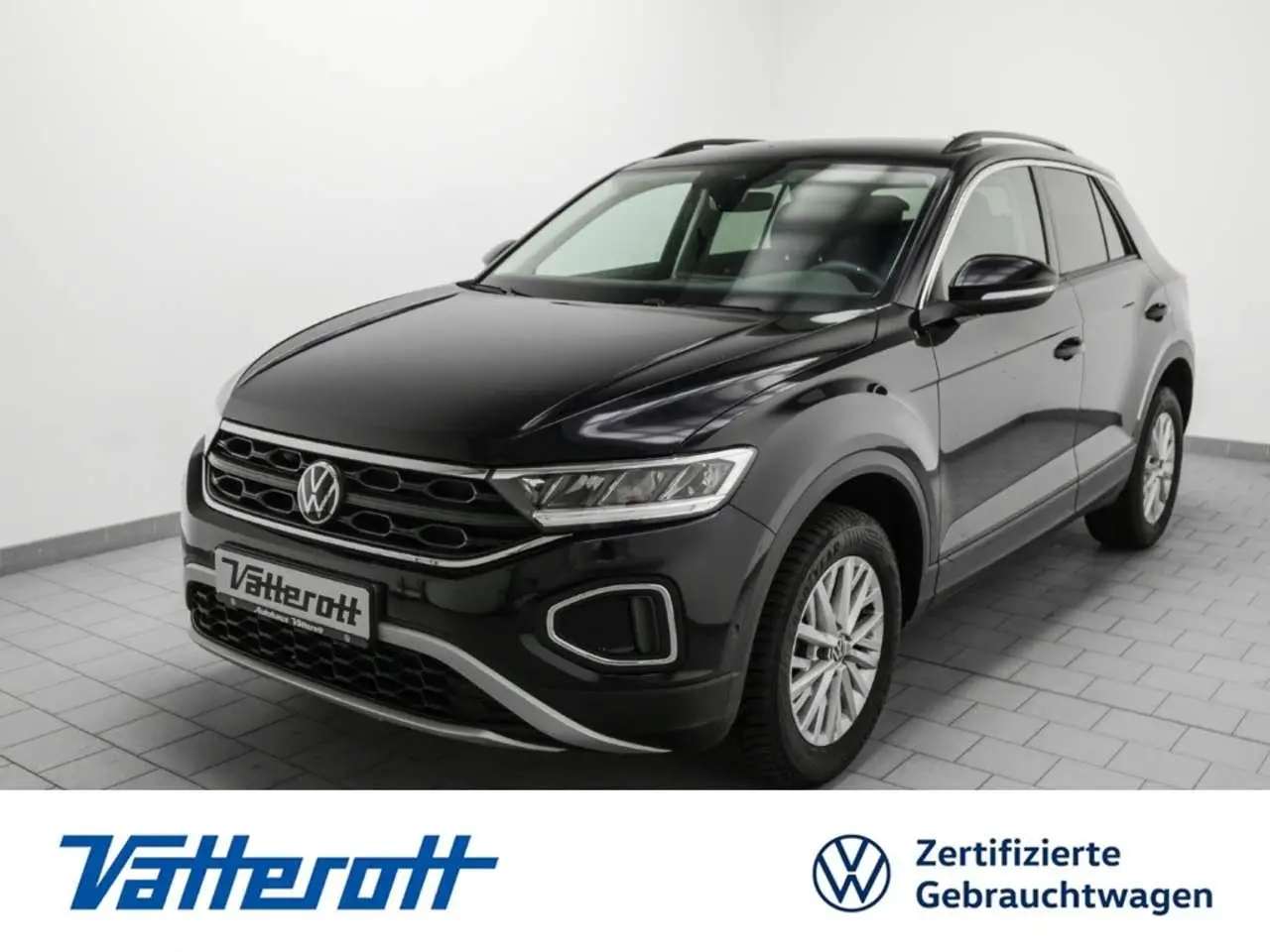 Photo 1 : Volkswagen T-roc 2023 Petrol