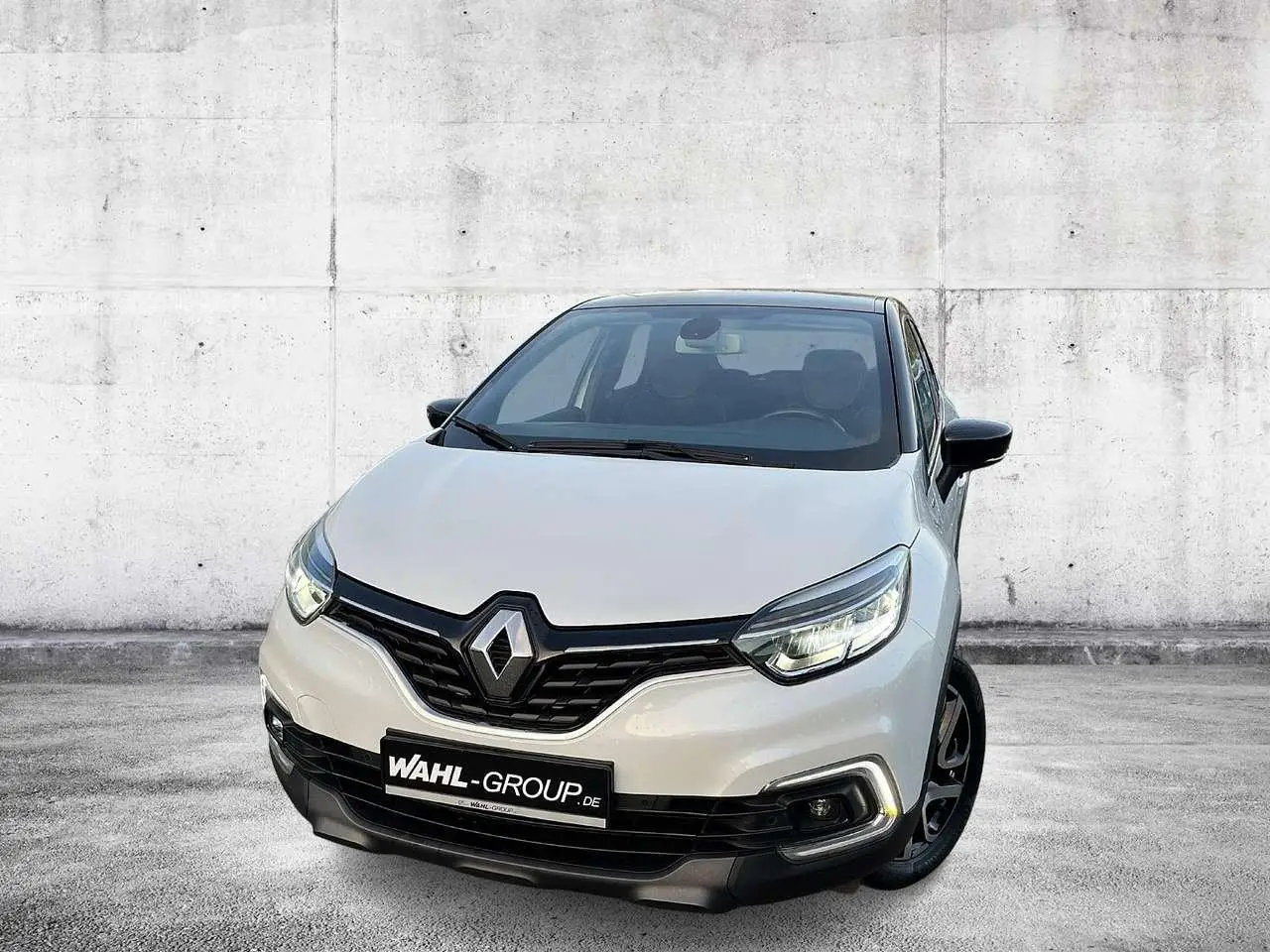 Photo 1 : Renault Captur 2018 Petrol