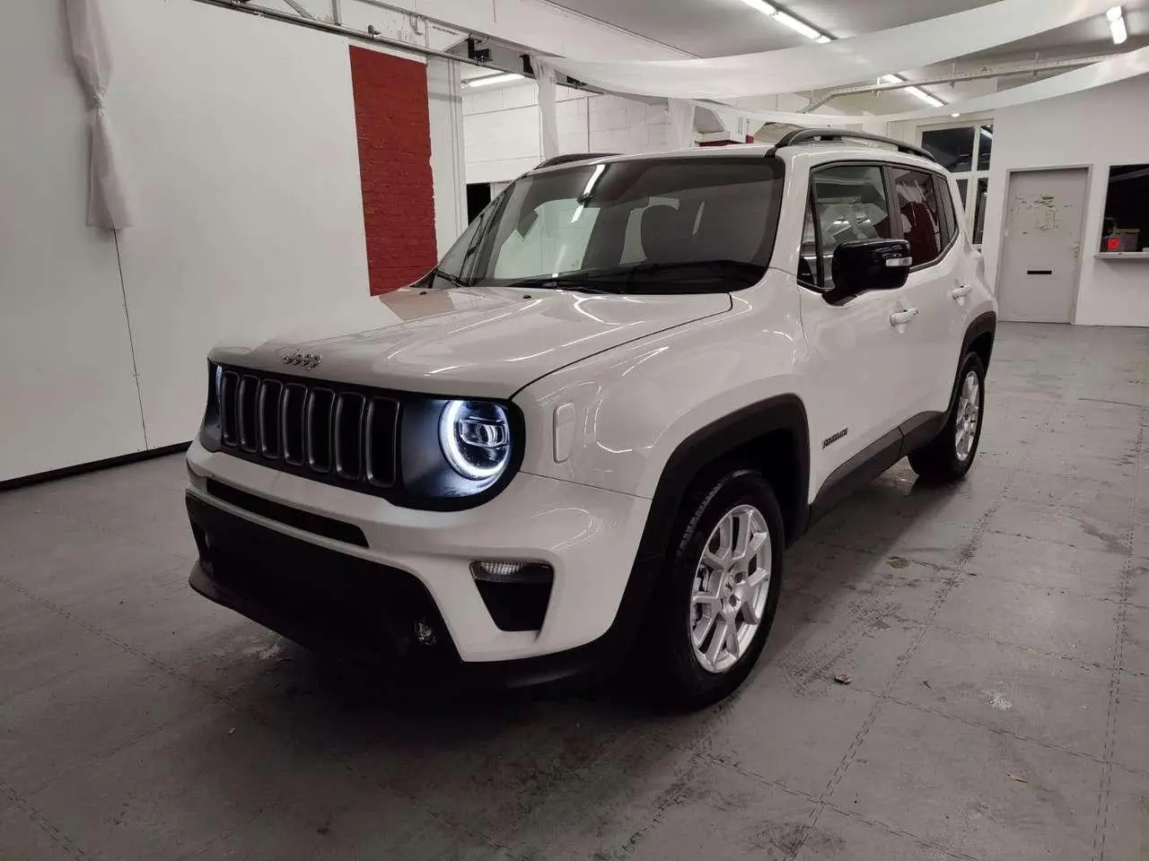 Photo 1 : Jeep Renegade 2024 Petrol