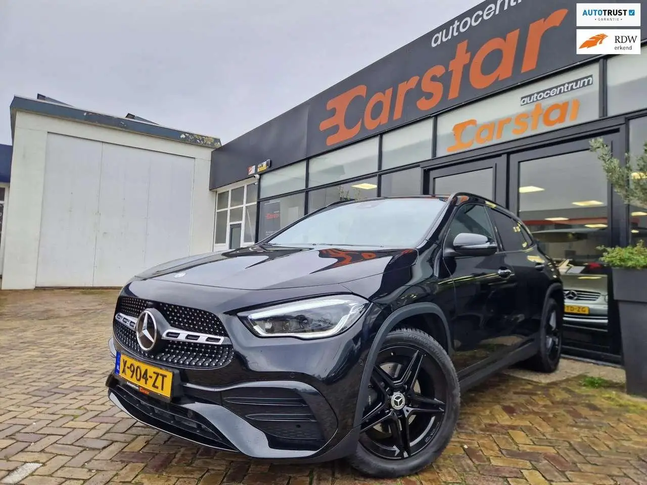 Photo 1 : Mercedes-benz Classe Gla 2023 Hybride