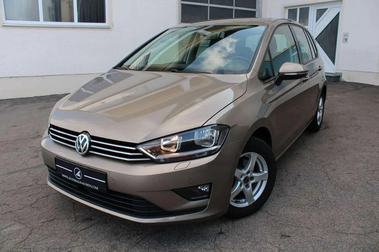 Photo 1 : Volkswagen Golf 2014 Petrol