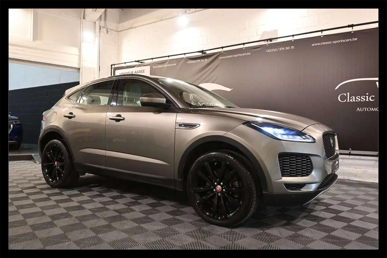 Photo 1 : Jaguar E-pace 2019 Essence