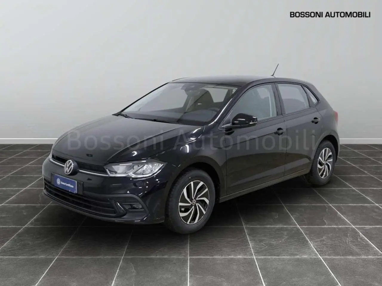 Photo 1 : Volkswagen Polo 2024 Petrol