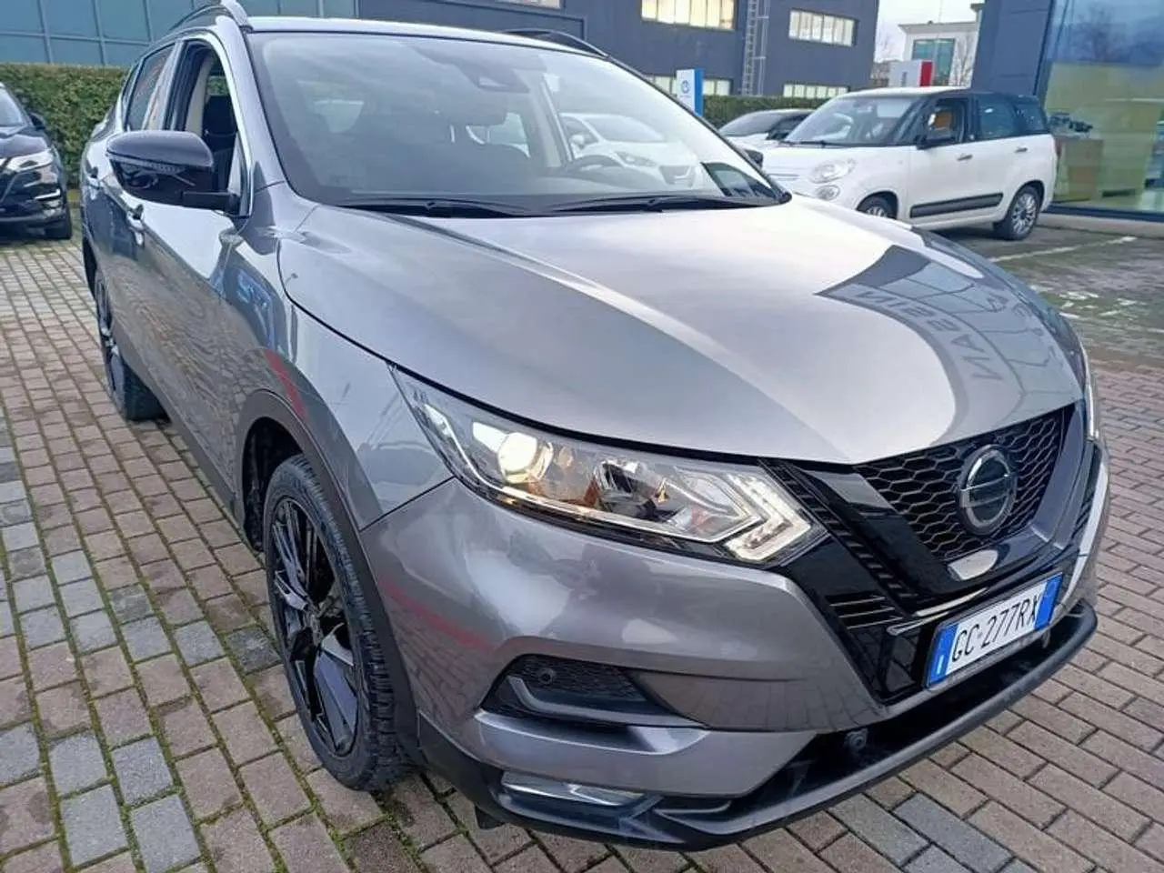 Photo 1 : Nissan Qashqai 2021 Diesel