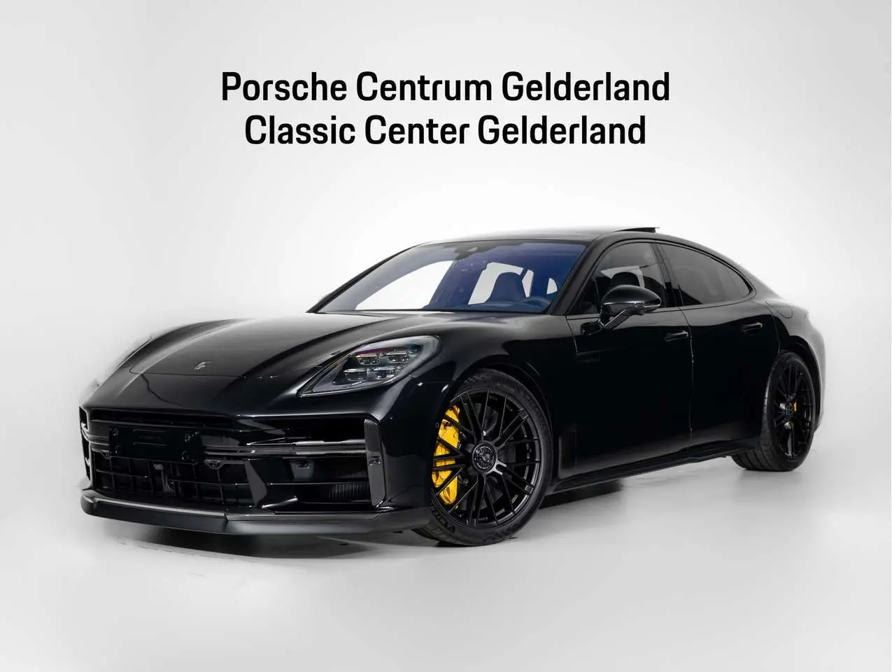 Photo 1 : Porsche Panamera 2024 Hybride