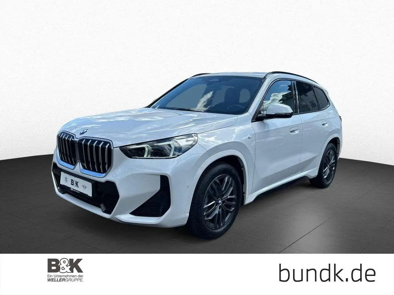 Photo 1 : Bmw X1 2023 Essence