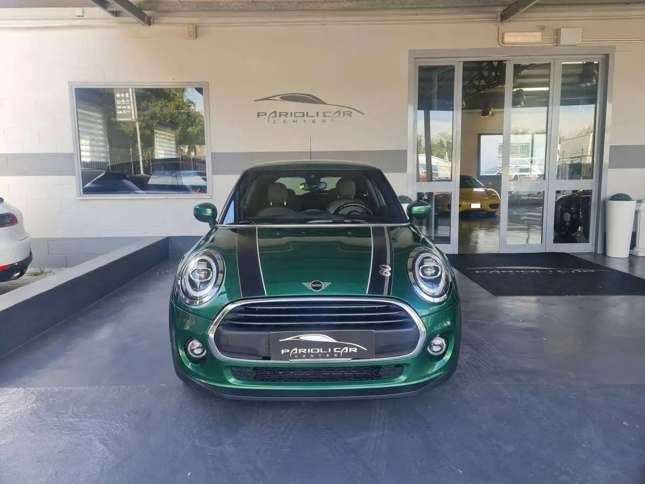 Photo 1 : Mini One 2020 Petrol