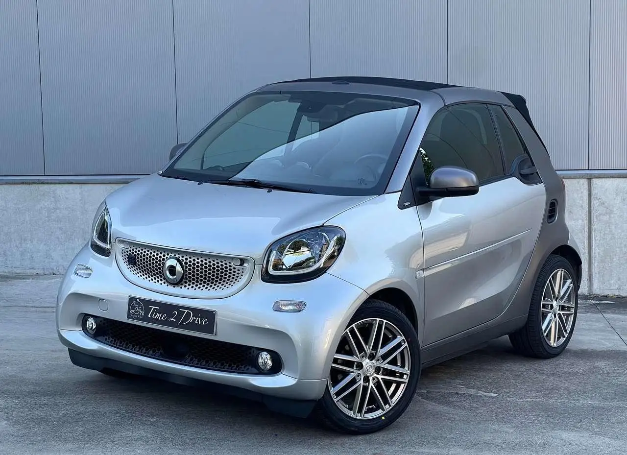 Photo 1 : Smart Fortwo 2019 Electric