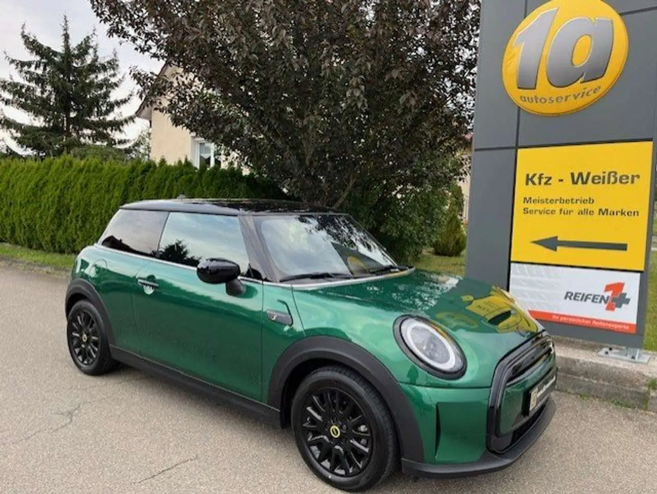 Photo 1 : Mini Cooper 2023 Électrique