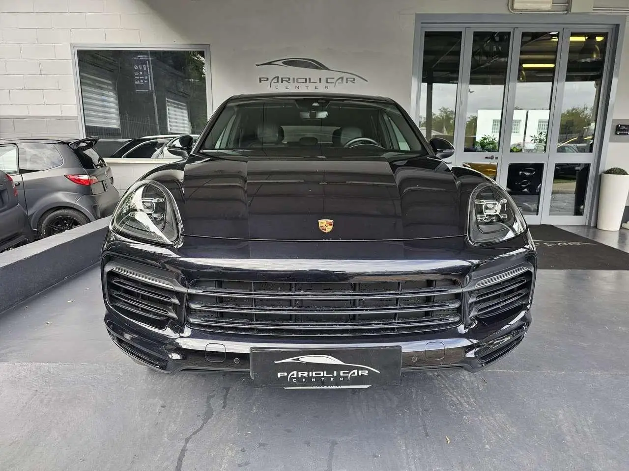 Photo 1 : Porsche Cayenne 2021 Petrol