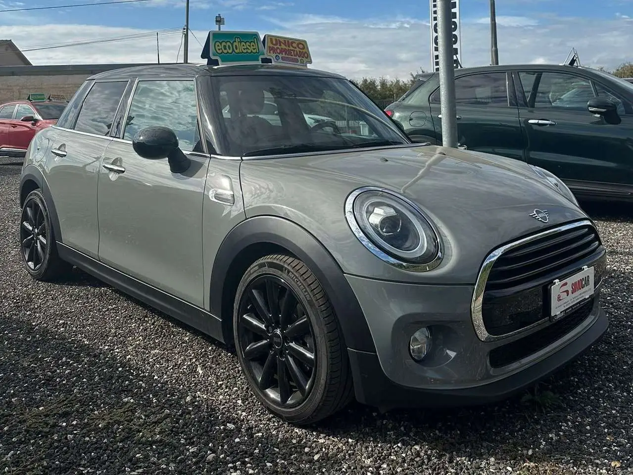 Photo 1 : Mini Cooper 2018 Diesel