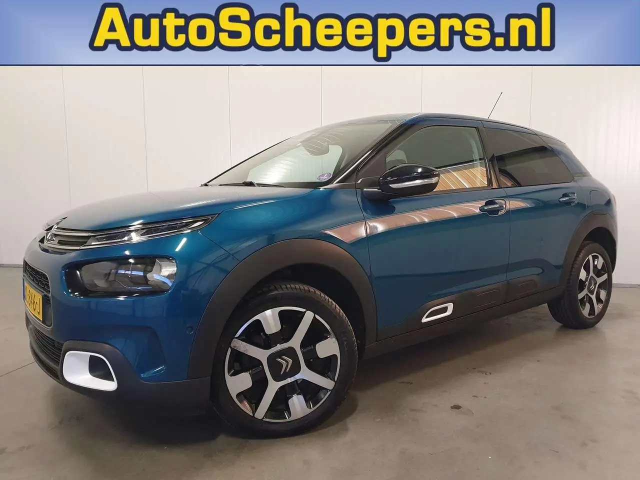 Photo 1 : Citroen C4 2019 Petrol