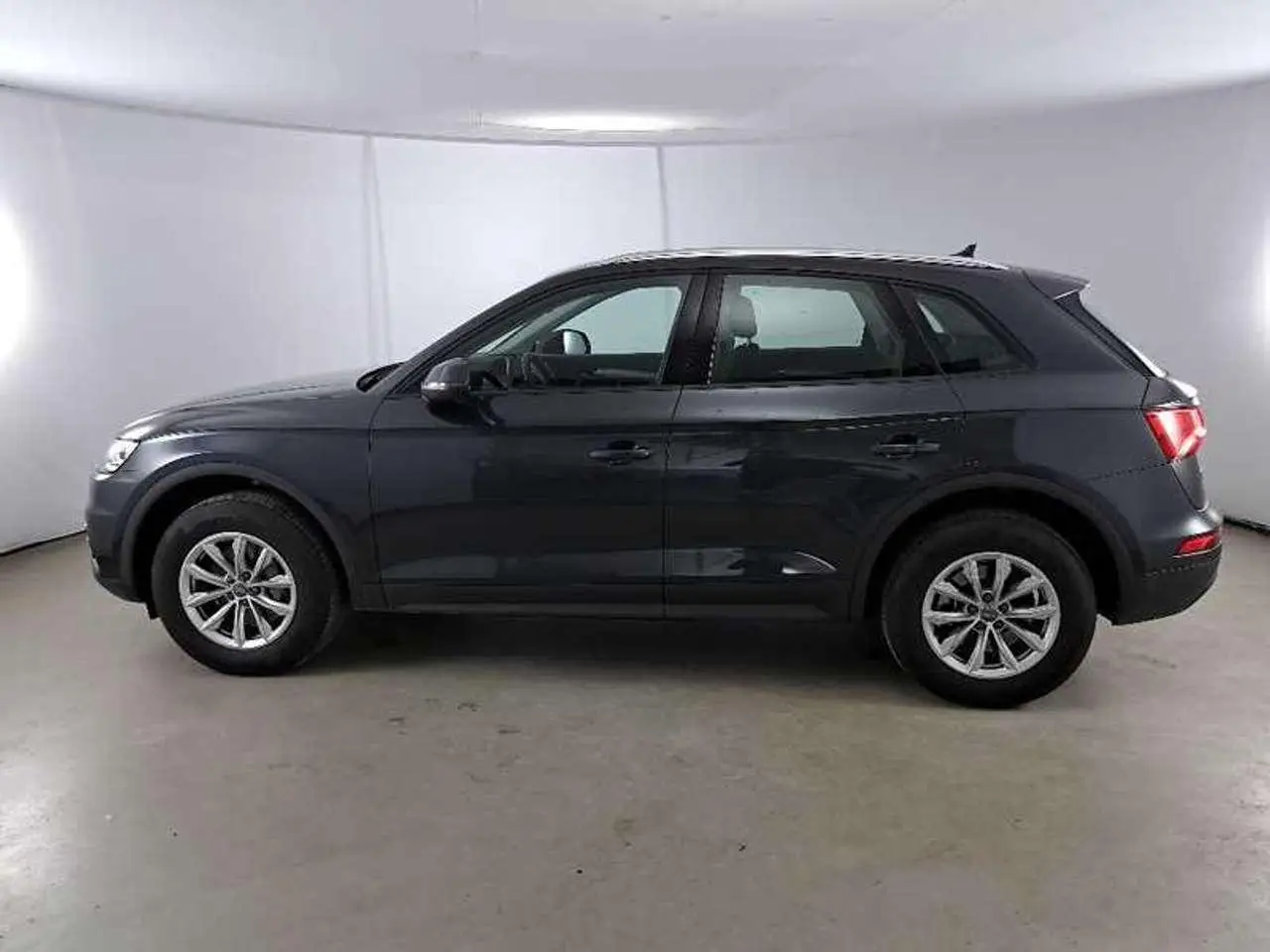 Photo 1 : Audi Q5 2018 Diesel