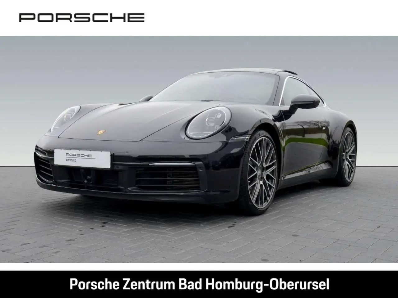 Photo 1 : Porsche 992 2021 Petrol